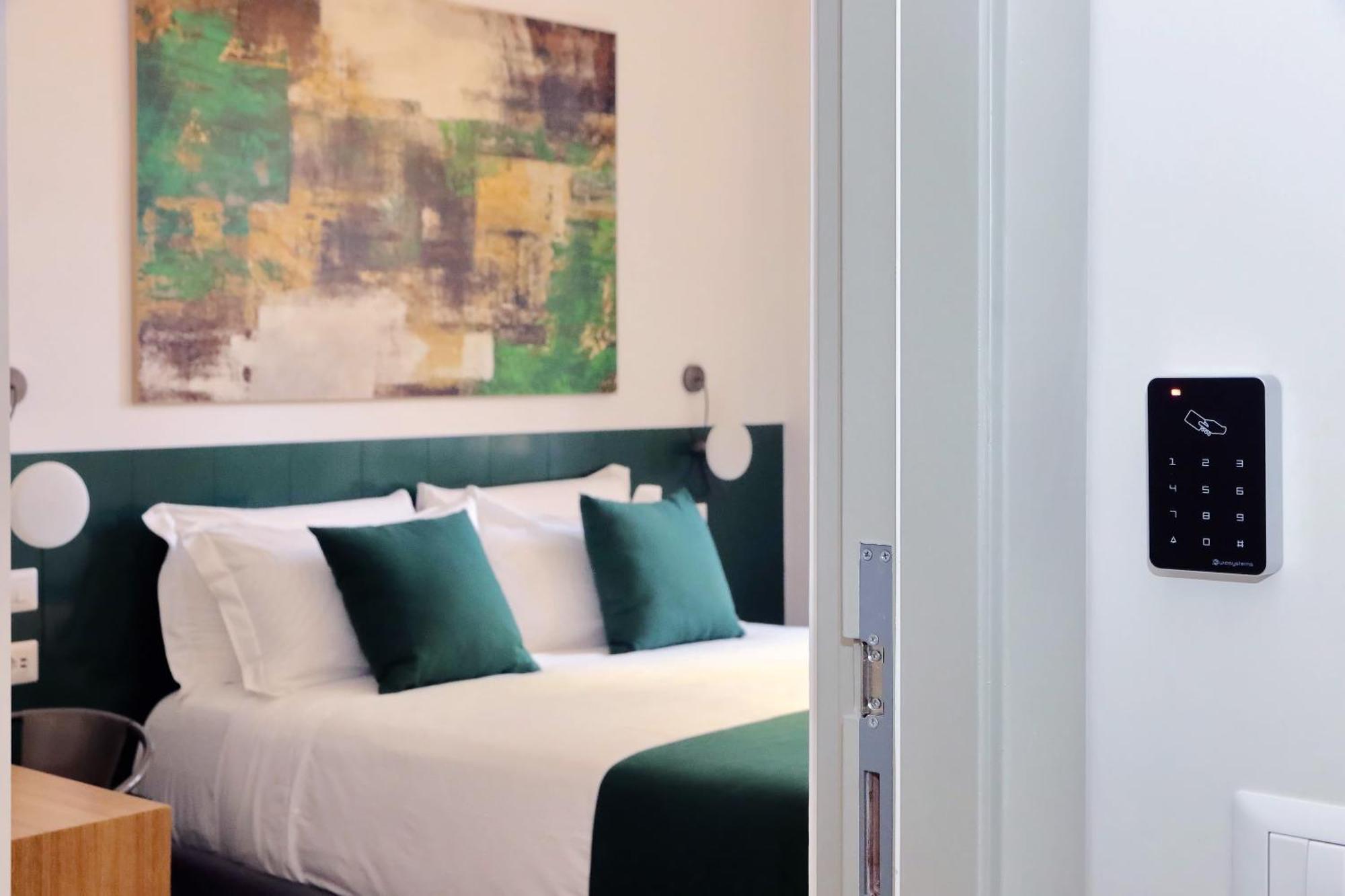 Ych-Montebello - Rooms Roma Exterior foto